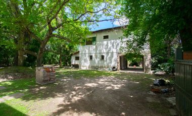 Casas en venta en Villa Elisa con 4 dormitorios