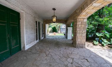 Casas en venta en Villa Elisa con 4 dormitorios