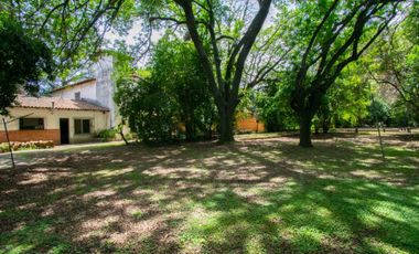Casas en venta en Villa Elisa con 4 dormitorios