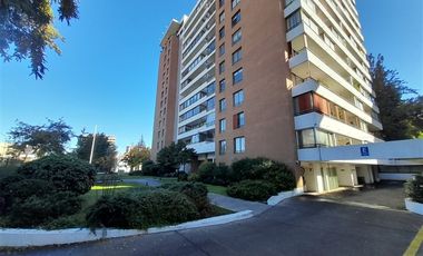 Departamento en Arriendo en Pocuro / Luis Thayer Ojeda