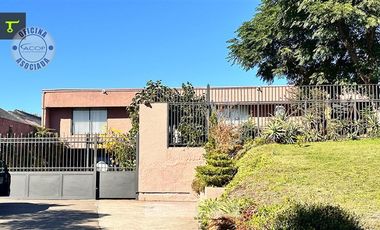 Casa en Arriendo en alonso ovalle 196