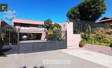 Casa en Arriendo en alonso ovalle 196