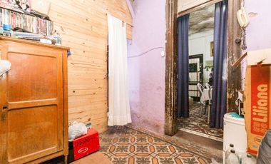 Venta en BLOCK de Casa, local  y garage a RECICLAR