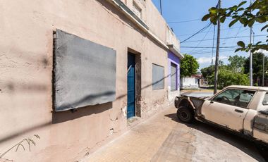 Venta en BLOCK de Casa, local  y garage a RECICLAR