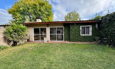 CASA EN VENTA 5 AMBIENTES  ALEJANDRO KORN