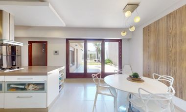 Casa 3 Dormitorios en venta en Berisso con Pileta