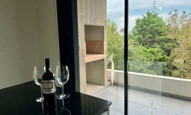 VENTA DEPARTAMENTO 50 M2 CON BALCON Y PARRILLA