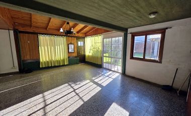 Casa en venta en Burzaco Este