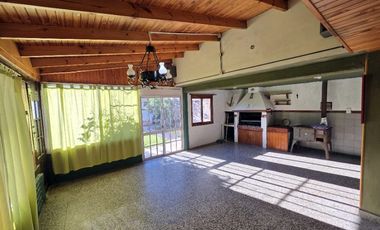 Casa en venta en Burzaco Este