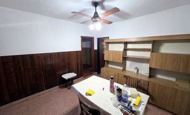 Casa en venta en Burzaco Este