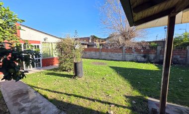 Casa en venta en Burzaco Este