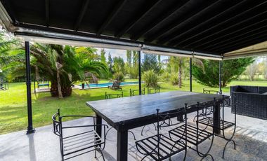Venta Casa de 4 ambientes en Haras El Malacate