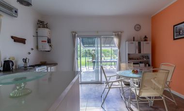 Venta Casa de 4 ambientes en Haras El Malacate