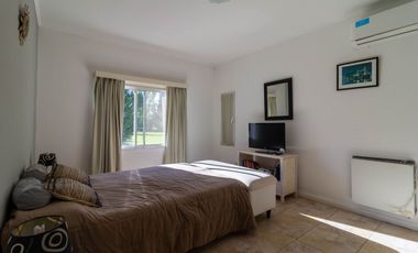 Venta Casa de 4 ambientes en Haras El Malacate