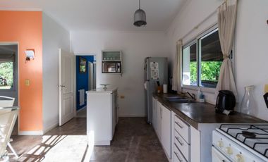 Venta Casa de 4 ambientes en Haras El Malacate