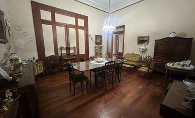 Casa en venta de 20 dormitorios en Centro