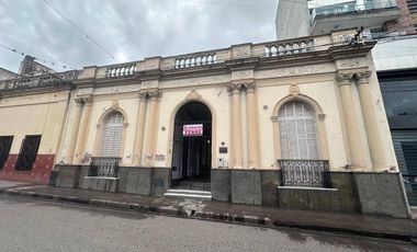 Casa en venta de 20 dormitorios en Centro