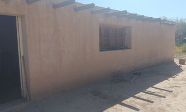 Finca de 78 hectareas con 3 cabañas. Albardon