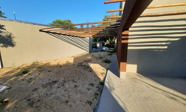 VENTA - CASA 3 HABITACIONES - ZONA SINDICATO DE COMERCIO