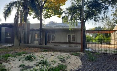 VENTA - CASA 3 HABITACIONES - ZONA SINDICATO DE COMERCIO