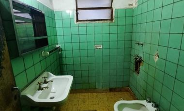 VENTA dos Casas - mismo lote ATENCION INVERSORES