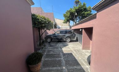 Casa en renta en Lomas de Tecamachalco