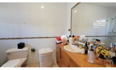 Venta Parcela con casa 5D 4B, piscina San Esteban.