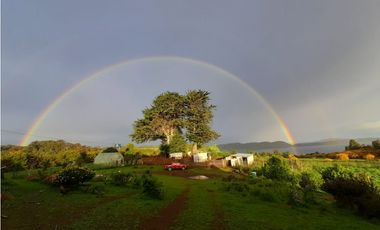 Oportunidad única en Puqueldón, Chiloé! Terreno con Vista al Mar
