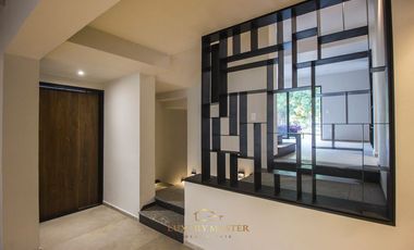 Casa de Lujo en Venta en Valle Real