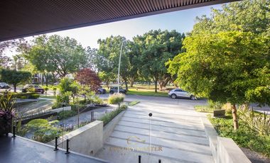 Casa de Lujo en Venta en Valle Real