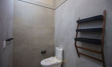 Casa de Lujo en Venta en Valle Real