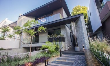 Casa de Lujo en Venta en Valle Real