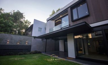 Casa de Lujo en Venta en Valle Real