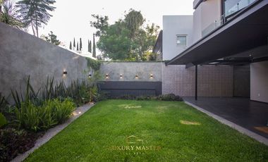 Casa de Lujo en Venta en Valle Real