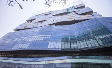 Oficina de Lujo en Colinas de San Javier en Venta