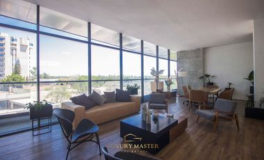 Oficina de Lujo en Colinas de San Javier en Venta