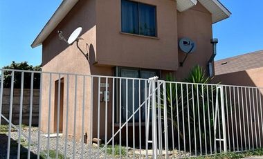 Casa en Arriendo en Estancia de Liray