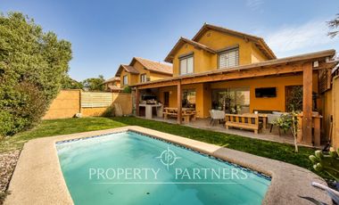 Casa en venta Peñalolén, excelente conectividad!