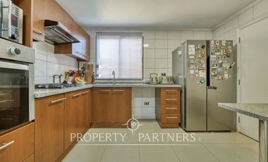 Casa en venta Peñalolén, excelente conectividad!