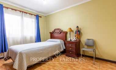 Gran casa con Mucho terreno en La Cisterna!!!