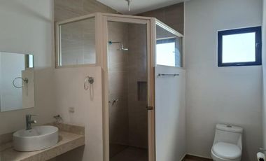 CASA EN RENTA, SECTOR VIÑEDOS