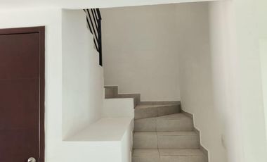 CASA EN RENTA, SECTOR VIÑEDOS