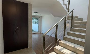 Casa en venta en Cacalomacan, Fraccionamiento EL PEDREGAL