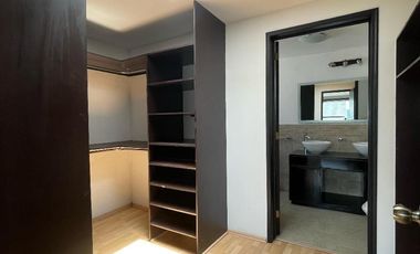 Casa en venta en Cacalomacan, Fraccionamiento EL PEDREGAL