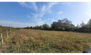 Terreno Agrícola 8.300m² en Linares, Maule