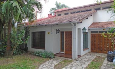 VENTA CASA 6 AMBIENTES EN FLORIDA MITRE