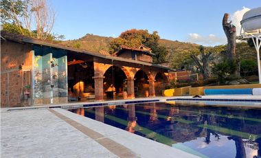 FINCA INDEPENDIENTE PARA LA VENTA EN SOPETRAN, ANTIOQUIA