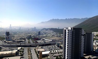 Departamento en venta equipado en Torre Zafiro, San Jerónimo, Monterrey