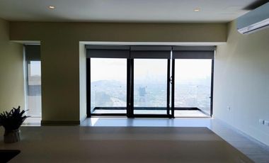 Departamento en venta equipado en Torre Zafiro, San Jerónimo, Monterrey