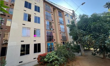 SE ARRIENDA APARTAMENTO EN CONJUNTO CERRADO, SANTA MARTA